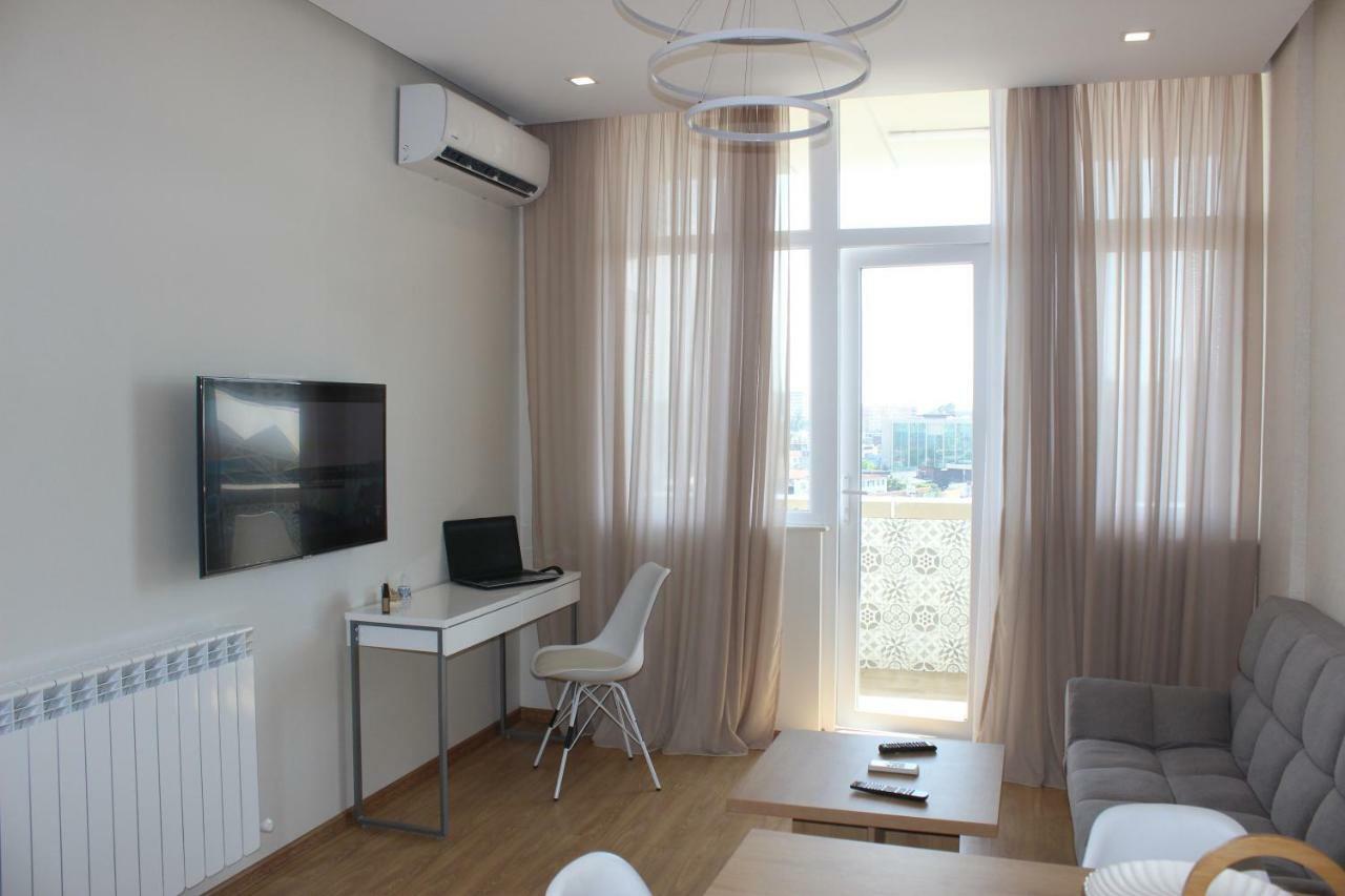 Batumi Studio 1 Bagian luar foto